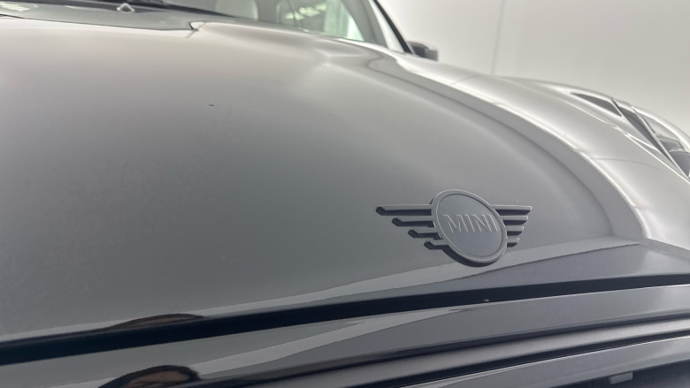 MINI Cooper 1.5 C Classic [Level 2] 3dr Auto Petrol Hatchback